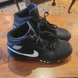 Nike Black and White High-Top Air Jordan Football Cleats Size 8